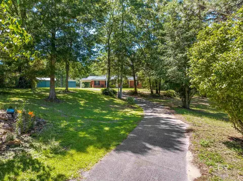 Exterior - 35893 Pine Rd, Stapleton, AL 36578 photo 4 of 8