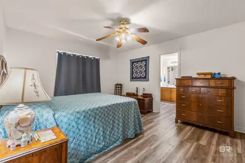 Bedroom - 35893 Pine Rd, Stapleton, AL 36578 photo 3 of 8