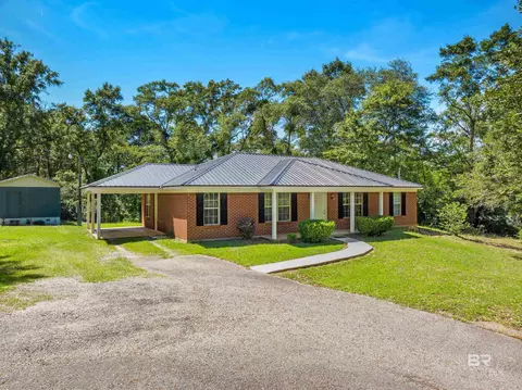 35893 Pine Rd, Stapleton, AL 36578