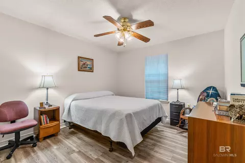 Bedroom - 35893 Pine Rd, Stapleton, AL 36578 photo 4 of 8