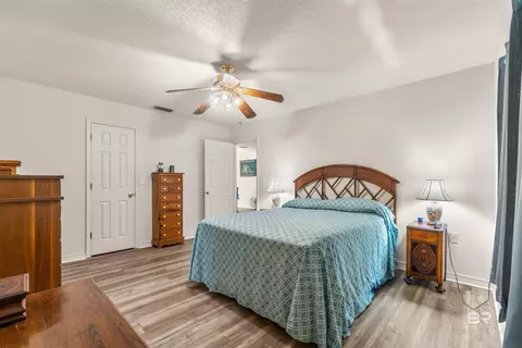 Bedroom - 35893 Pine Rd, Stapleton, AL 36578 photo 1 of 8