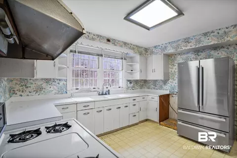 103 S Mcgregor Ave, Mobile, AL 36608 photo 6