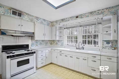 103 S Mcgregor Ave, Mobile, AL 36608 photo 7