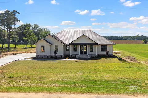13111 Gopher Ct, Elberta, AL 36530