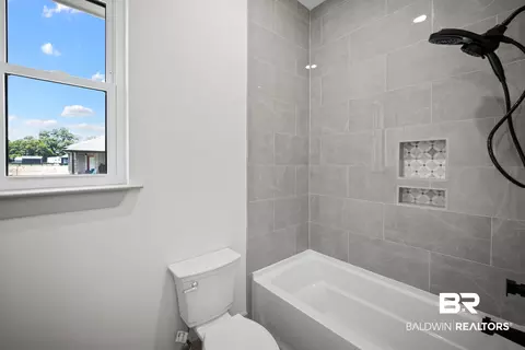 Bath - 13111 Gopher Ct, Elberta, AL 36530 photo 11 of 11