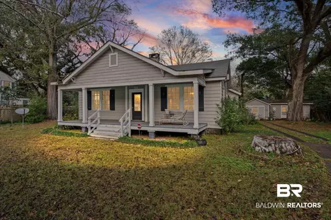 157 Westwood St, Mobile, AL 36606