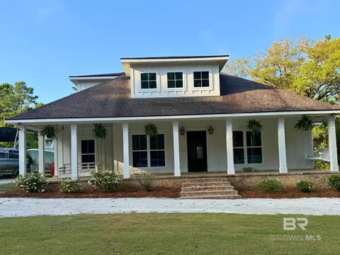 29042 Josephine Dr, Elberta, AL 36530