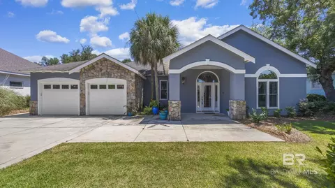 19 Lagoon Dr, Gulf Shores, AL 36542