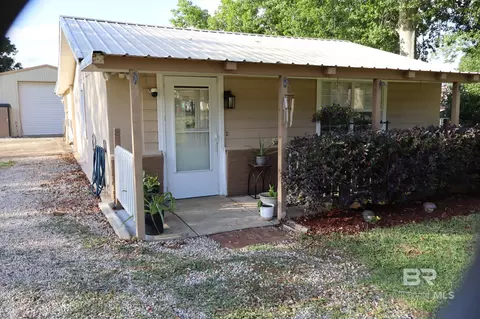 18935 E Hammond St, Robertsdale, AL 36567