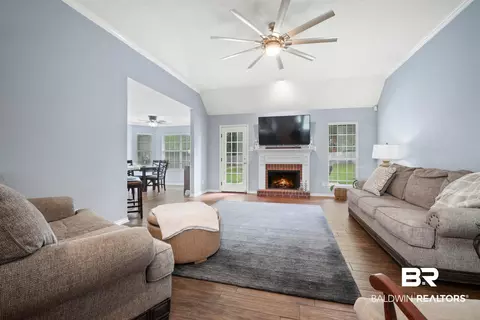 4009 Meadow Run Dr, Mobile, AL 36619 photo 5