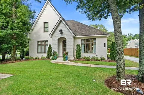 20259 Bishop Rd, Fairhope, AL 36532