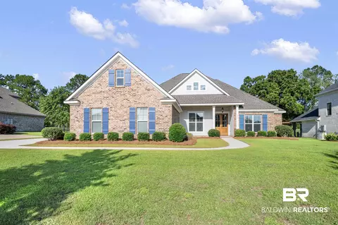 326 Hemlock Dr, Fairhope, AL 36532