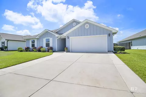 22301 Early Dawn Cir, Foley, AL 36535