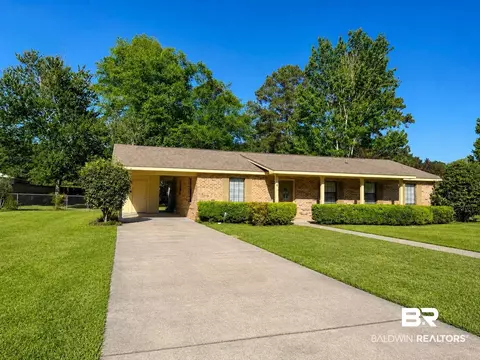112 Lane Ave, Brewton, AL 36426