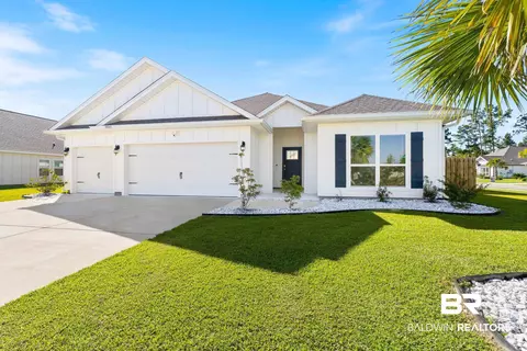 3804 Mattingly Ln, Gulf Shores, AL 36542