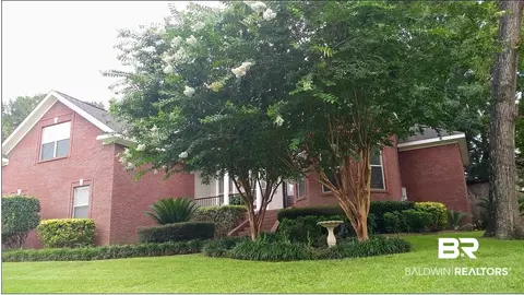 124 Pineridge Rd, Daphne, AL 36526