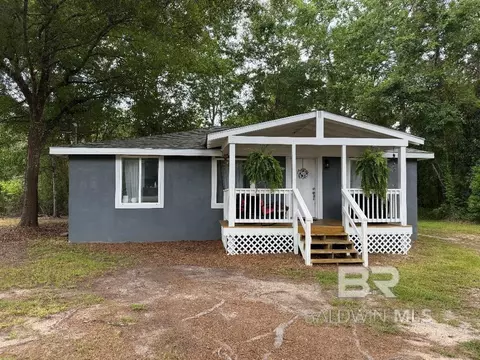 6918 Park Dr, Daphne, AL 36526