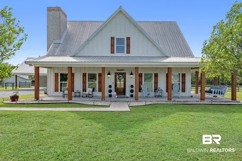 6576 E Ranch Rd, Grand Bay, AL 36541