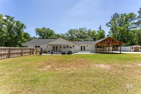 6447 Bemis Ln, Foley, AL 36535