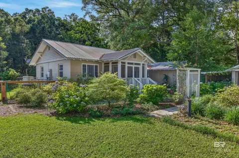 12411 Holly St, Magnolia Springs, AL 36555