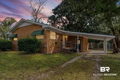 359 Wisteria St, Fairhope, AL 36532