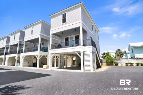 1592 W Beach Blvd #F, Gulf Shores, AL 36542