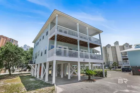 908 W Lagoon Ave #4A, Gulf Shores, AL 36542