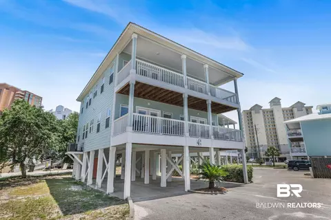 908 W Lagoon Ave #4A, Gulf Shores, AL 36542