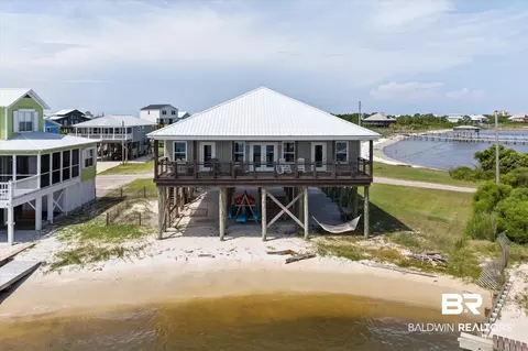 672 Bonita Ct, Gulf Shores, AL 36542