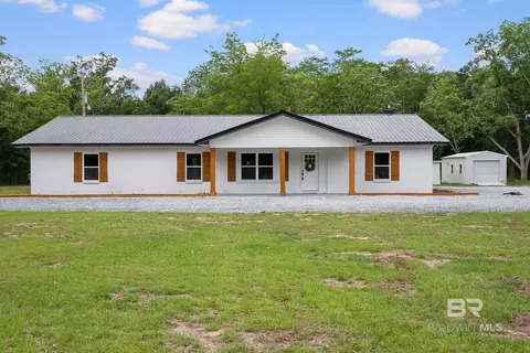 28977 Gardner Rd, Elberta, AL 36530