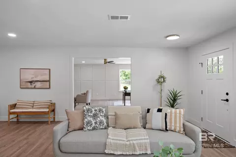 Entry Way - 28977 Gardner Rd, Elberta, AL 36530 photo 1 of 5