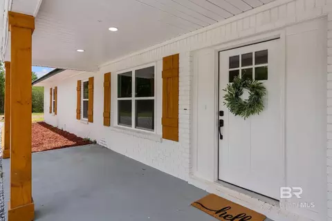 Exterior - 28977 Gardner Rd, Elberta, AL 36530 photo 4 of 12