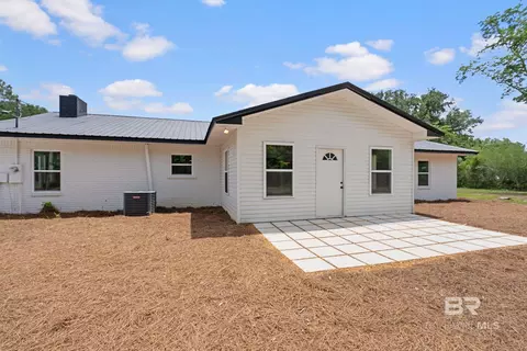 Exterior - 28977 Gardner Rd, Elberta, AL 36530 photo 7 of 12