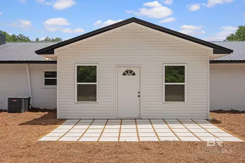 Exterior - 28977 Gardner Rd, Elberta, AL 36530 photo 9 of 12