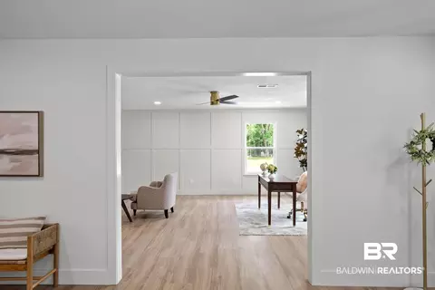 Entry Way - 28977 Gardner Rd, Elberta, AL 36530 photo 1 of 3
