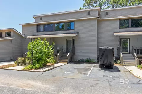 210 S Mobile St #10, Fairhope, AL 36532