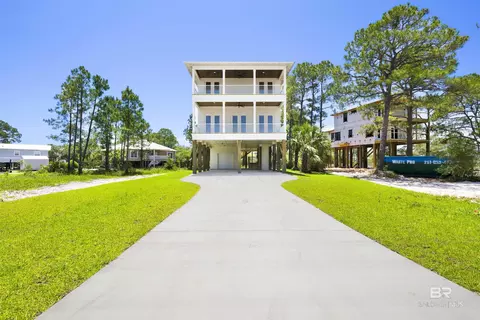 26592 Carondelette Dr, Orange Beach, AL 36561