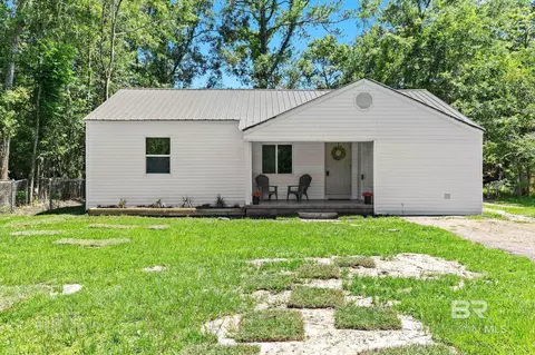 1767 Pake Ave, Mobile, AL 36605