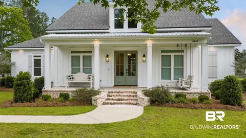 11403 Red Barn Rd, Fairhope, AL 36532