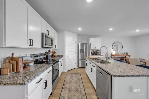 Kitchen - 11230 Elemis Dr, Daphne, AL 36526 photo 1 of 4
