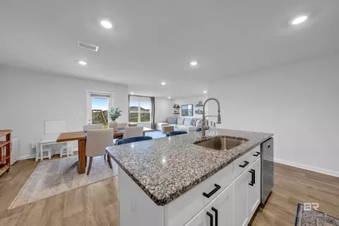 Kitchen - 11230 Elemis Dr, Daphne, AL 36526 photo 2 of 4