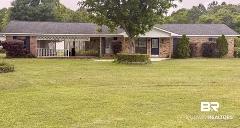 10046 Woodie Ln, Irvington, AL 36544