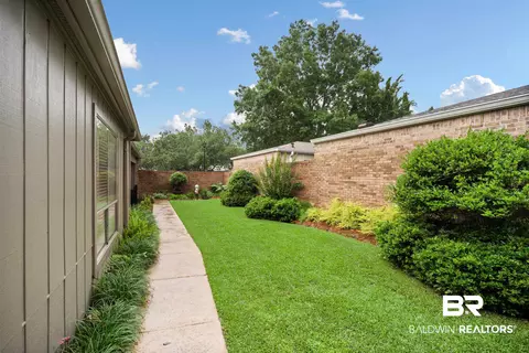 17 W Cobblestone Way, Mobile, AL 36608 photo 4