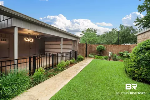 17 W Cobblestone Way, Mobile, AL 36608 photo 3