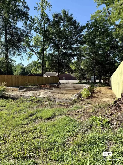 503 Franklin Ave, Brewton, AL 36426 photo 6