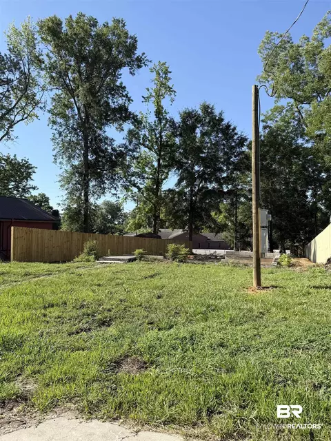 503 Franklin Ave, Brewton, AL 36426
