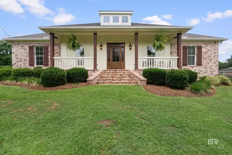 12070 Comalander Rd, Fairhope, AL 36532