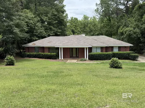 6919 Park Dr, Daphne, AL 36526
