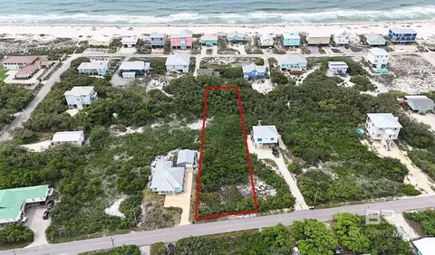 6950 Sea Shell Dr, Gulf Shores, AL 36542