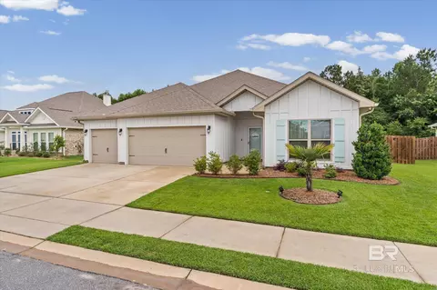 8793 Bronze Ln, Foley, AL 36535